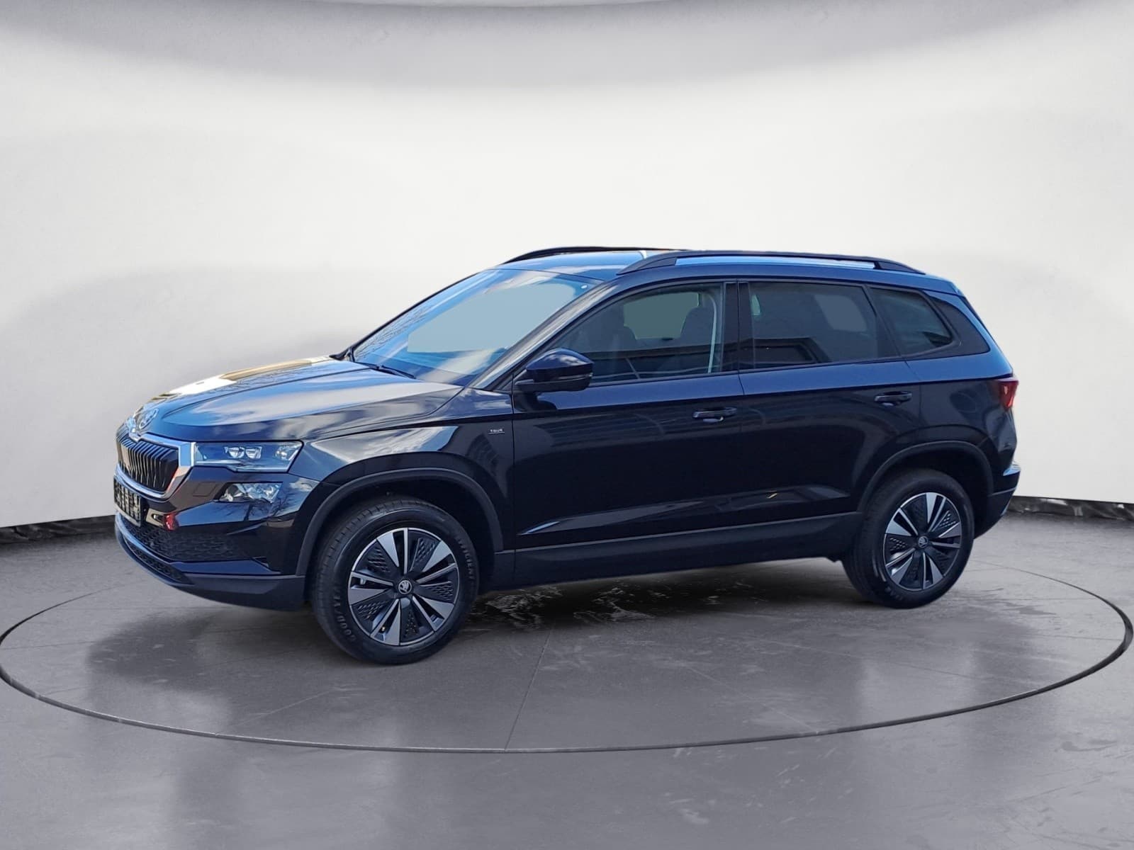 Skoda - Karoq Tour 1,5 TSI  7-Gang-DSG