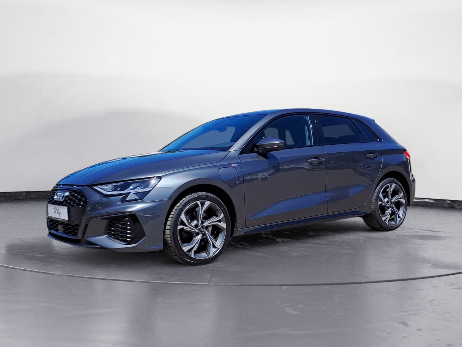 Audi - A3 Sportback S line 40TFSIe S tron.