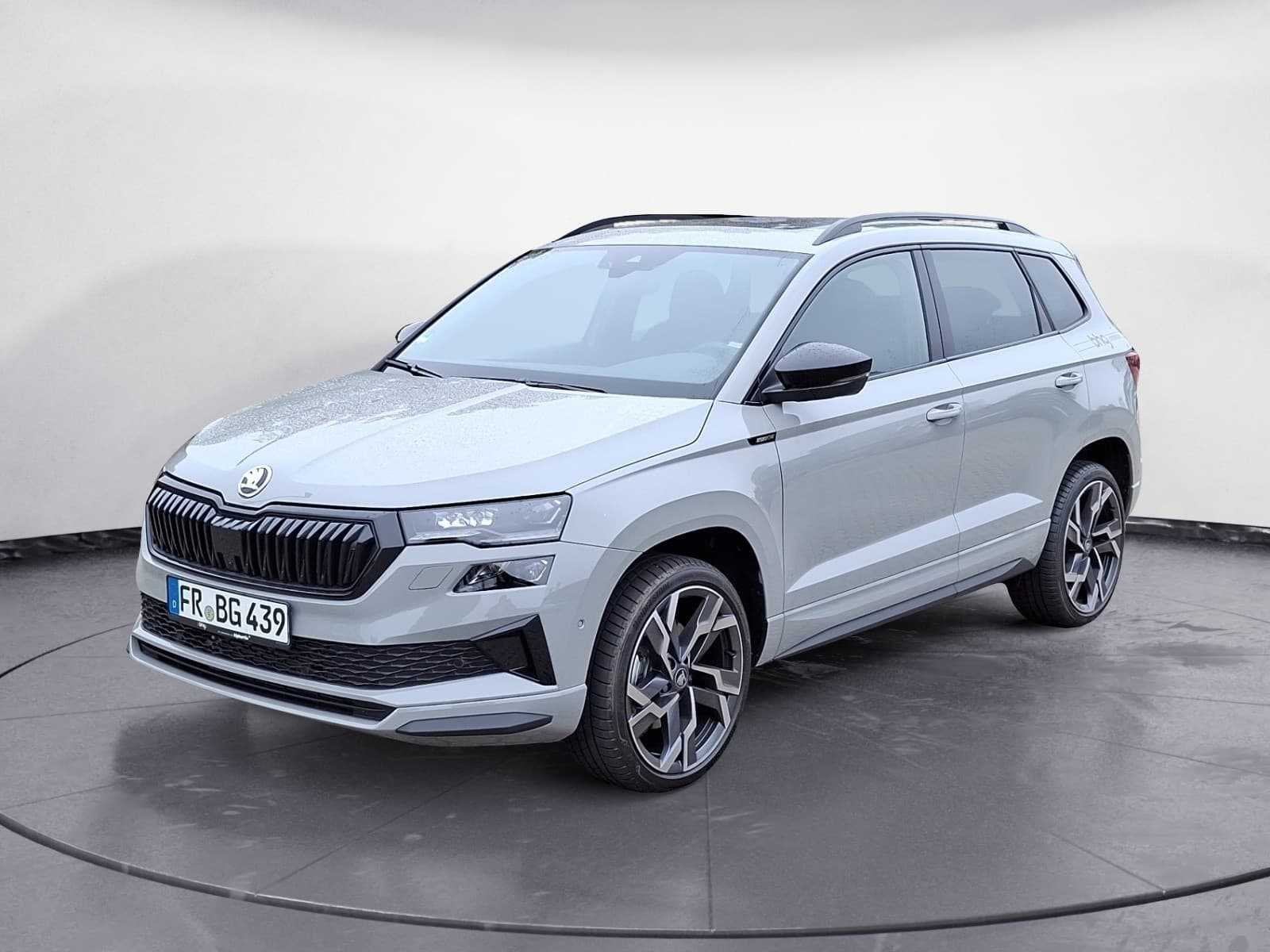 Skoda - Karoq Sportline 2,0 TDI  7-Gang-DS