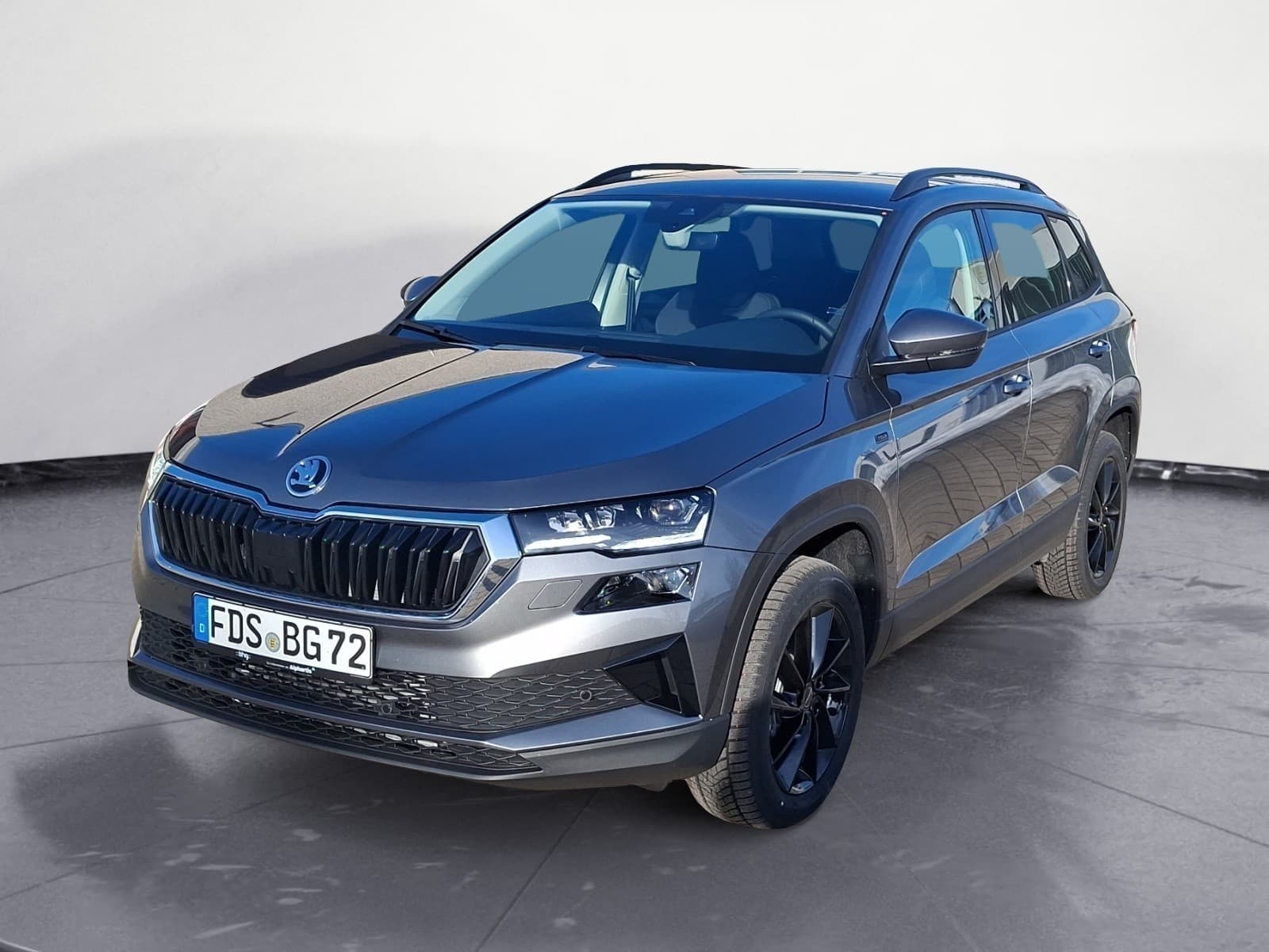 Skoda - Karoq Tour 1,5 TSI 7-Gang-DSG