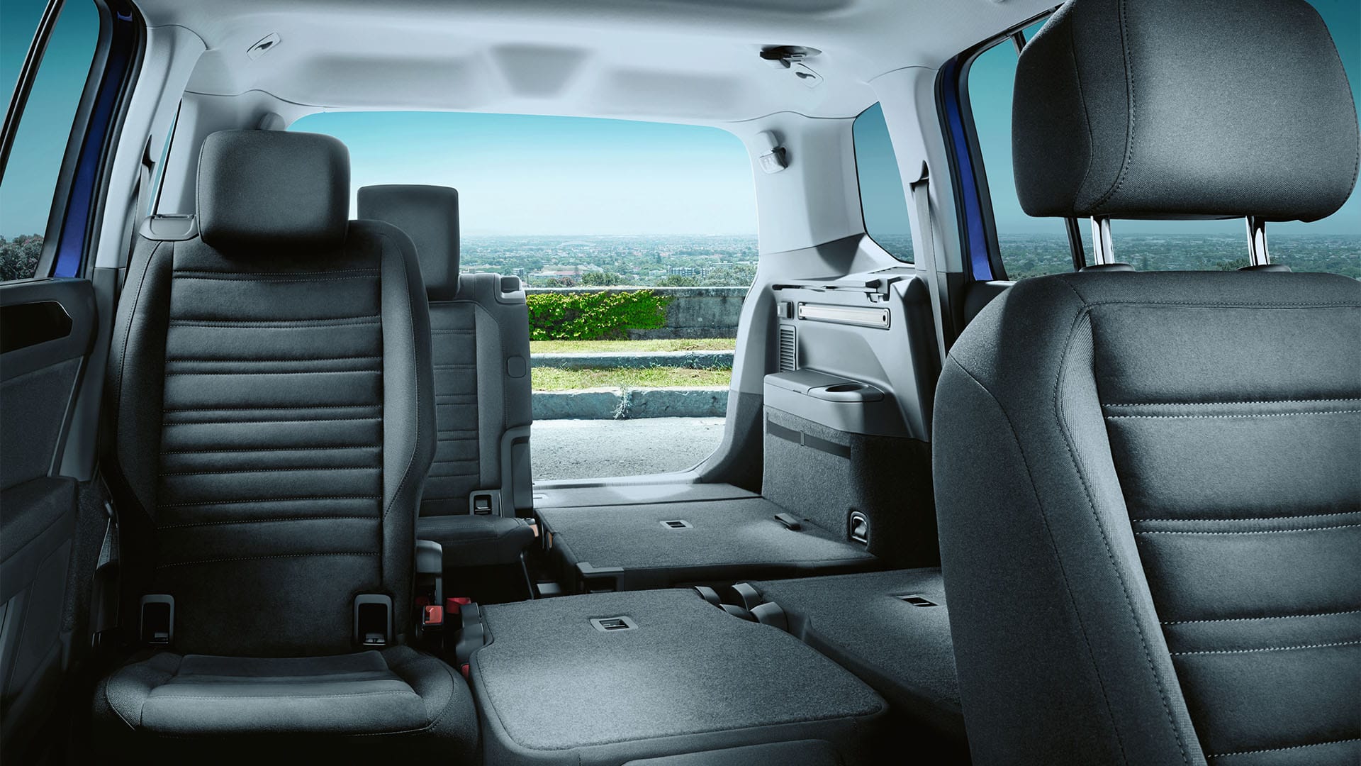 VW Touran Galerie 2.jpg