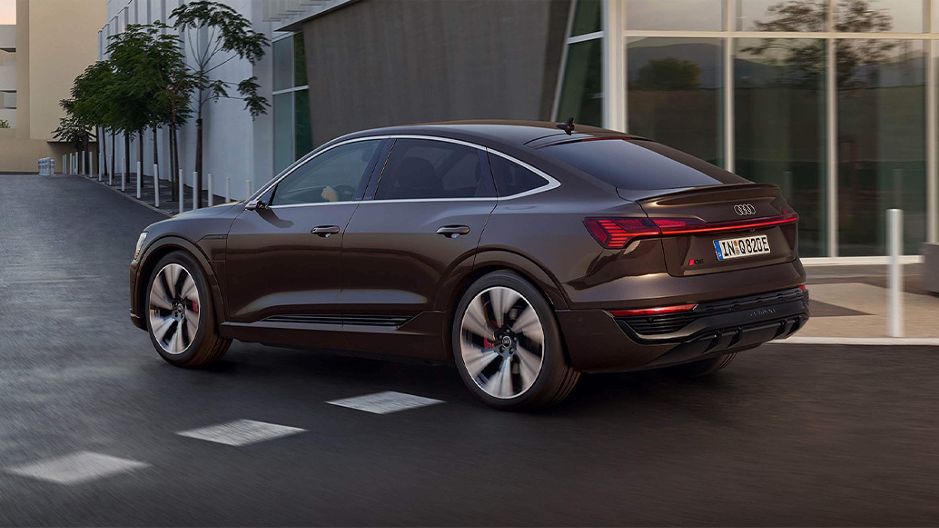 Audi Q8 Galerie 5.jpg