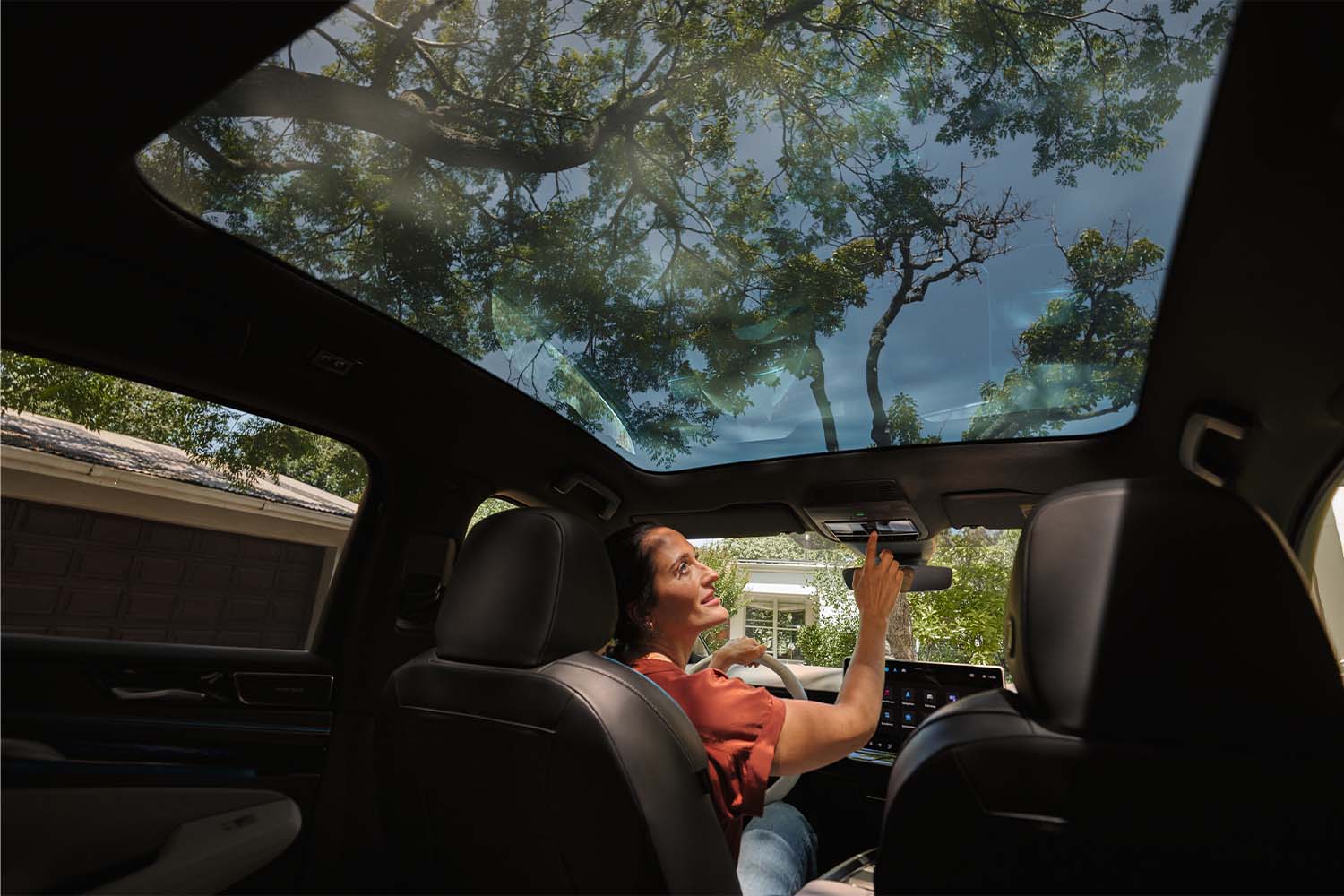 VW ID.7 Panoramadach.jpg